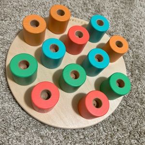 Lovevery Wooden stacking pegs